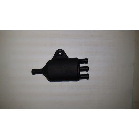 Réservoir de trop plein essence